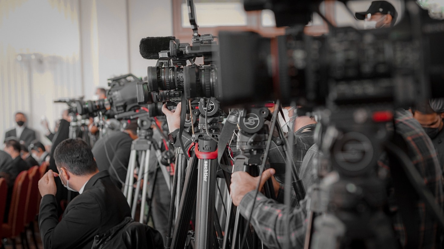 Building a Career in Journalism with Confidence